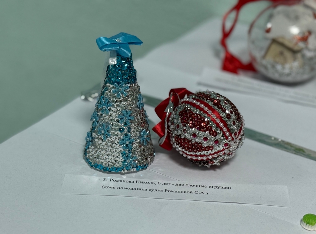 Романова Николь